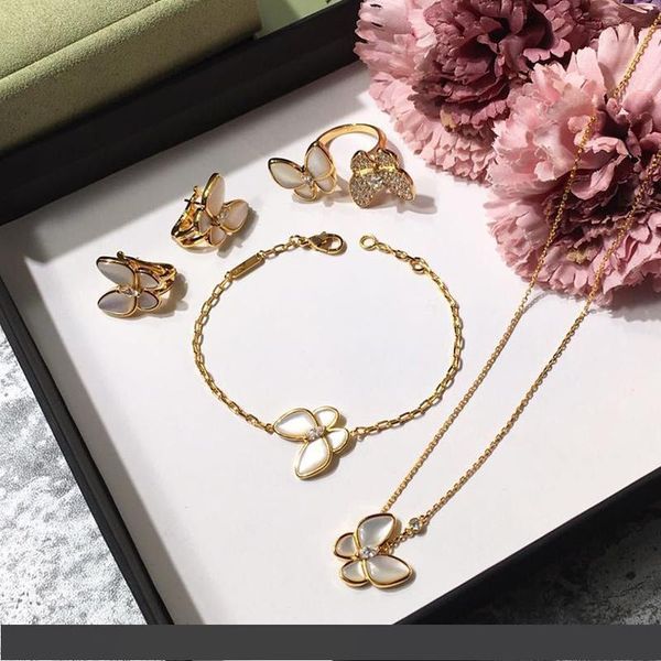 brand 925 silver four leaf flower jewelry set for women wedding necklace bracelet earrings ring butterfly clover mother shell cz jewelry, Black
brand 925 silver four leaf flower jewelry set for women wedding necklace bracelet earrings ring butterfly clover mother shell cz jewelry, Black