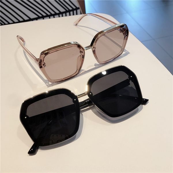 2020 women's large frame frameless frame uv-proof polarizer sun sunglasses black sun glasses, White;black
2020 women's large frame frameless frame uv-proof polarizer sun sunglasses black sun glasses, White;black