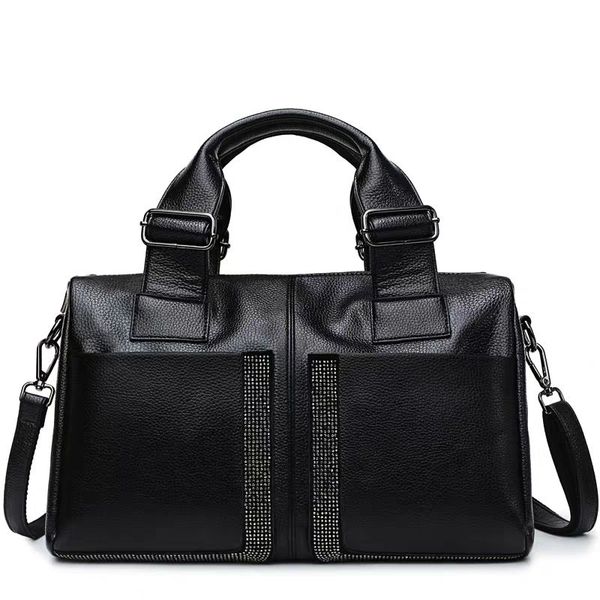 designer handbag 2019 new autumn and winter models ladies shoulder portable pillow bag female messenger bag large capacity soft leather
designer handbag 2019 new autumn and winter models ladies shoulder portable pillow bag female messenger bag large capacity soft leather