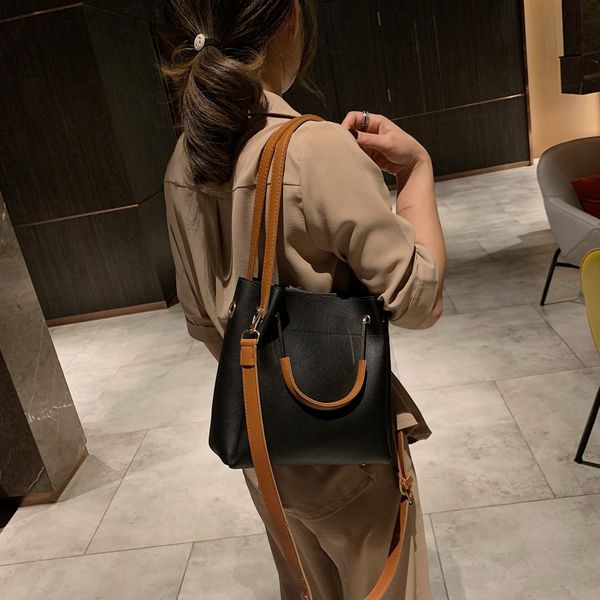 handbag single shoulder messenger bag women's bag versatile fashion 2020 creative design bucket pu women's
handbag single shoulder messenger bag women's bag versatile fashion 2020 creative design bucket pu women's