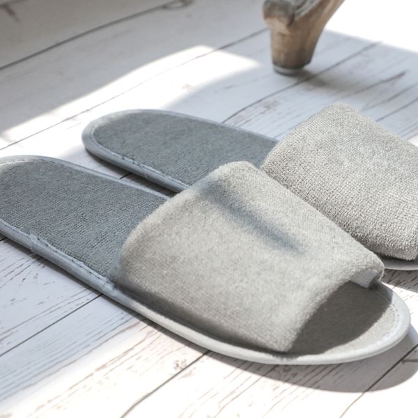 convenient travel slippers folding japanese super light on business travel l bathroom anti-skid household couple slippers
convenient travel slippers folding japanese super light on business travel l bathroom anti-skid household couple slippers