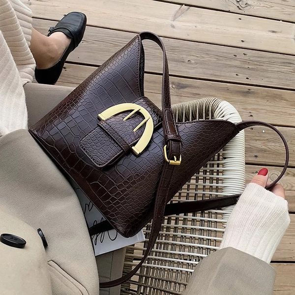 мода vintage кожа pu ковш сумки для женщин 2020 small solid color crossbody сумка женский плечо сумка сумки
мода vintage кожа pu ковш сумки для женщин 2020 small solid color crossbody сумка женский плечо сумка сумки