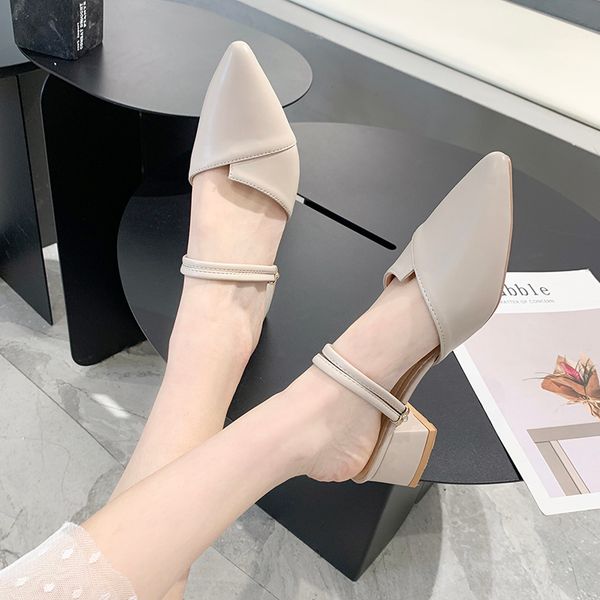 shoes woman 2020 square heel slippers casual pointed toe slipers women med block luxury new summer slides rome scandals pu hoof, Black
shoes woman 2020 square heel slippers casual pointed toe slipers women med block luxury new summer slides rome scandals pu hoof, Black