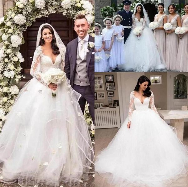 2021 vintage v neck lace wedding dresses country style long sleeves tulle sweep train ball gown long bridal wedding gowns robes de mariée, White
2021 vintage v neck lace wedding dresses country style long sleeves tulle sweep train ball gown long bridal wedding gowns robes de mariée, White