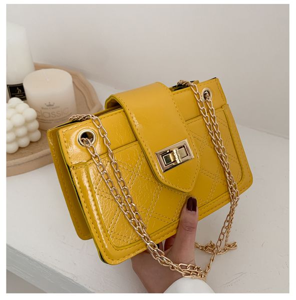 senior sense bag women's bag new 2020 fashion versatile shoulder messenger large capacity diamond grid chain small square
senior sense bag women's bag new 2020 fashion versatile shoulder messenger large capacity diamond grid chain small square