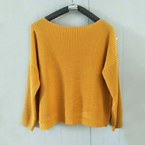 2019 autumn and winter sweater europe and the united states word collar strapless long sleeve women pullover 66817, White;black
2019 autumn and winter sweater europe and the united states word collar strapless long sleeve women pullover 66817, White;black