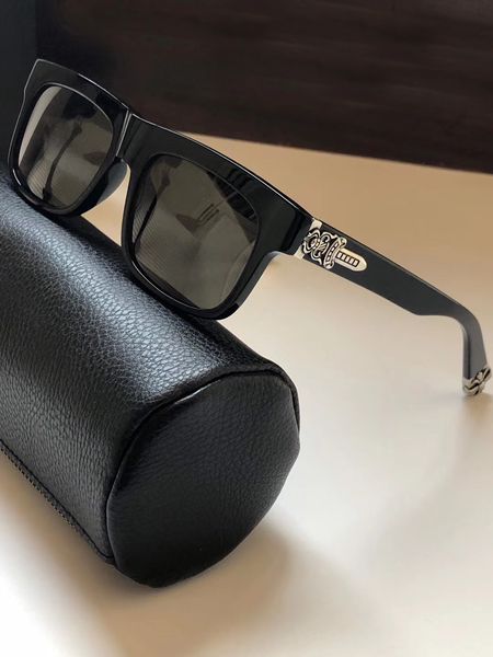 silver black sluss bussin sunglasses bold silver shades 56mm sun glasses men sunglasses new with box, White;black
silver black sluss bussin sunglasses bold silver shades 56mm sun glasses men sunglasses new with box, White;black