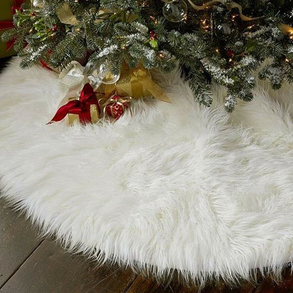 white christmas tree long plush skirt floor mat cover fur carpet for merry christmas party decorations
white christmas tree long plush skirt floor mat cover fur carpet for merry christmas party decorations