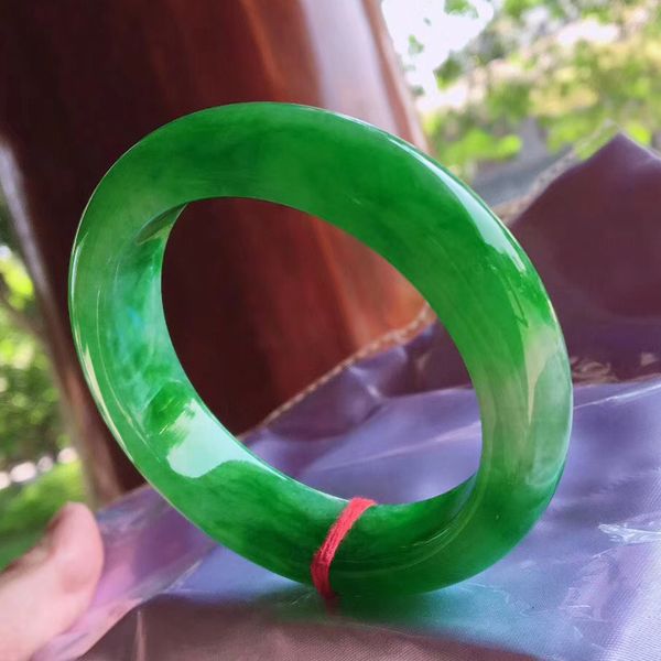 send certificate natural myanmar jade full green 54-62mm bracelet elegant princess bracelet send mom to girlfriend, Golden;silver
send certificate natural myanmar jade full green 54-62mm bracelet elegant princess bracelet send mom to girlfriend, Golden;silver