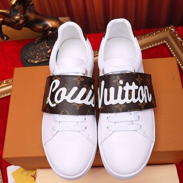 new limited edition women's and men's shoes low to help comfortable casual shoes, high-end fashion wild party men's sports sh, Black
new limited edition women's and men's shoes low to help comfortable casual shoes, high-end fashion wild party men's sports sh, Black