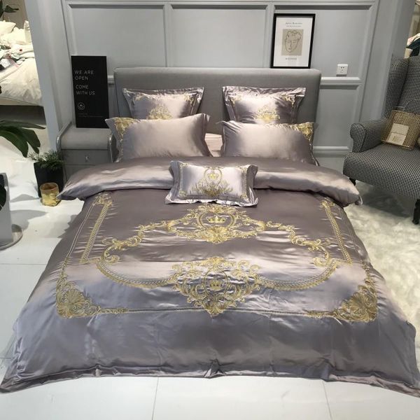 chic embroidery duvet quilt cover set silver gray luxury silk satin bedding set 4/7pcs king size soft bed sheet
chic embroidery duvet quilt cover set silver gray luxury silk satin bedding set 4/7pcs king size soft bed sheet