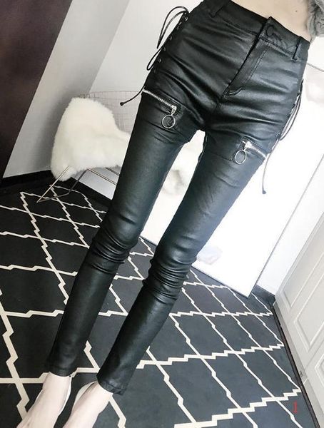2020 spring new fashion womens designer pants slimmer legs leather pants zipper tight high waist pencil pants dress ph+zy20040307, Black;white
2020 spring new fashion womens designer pants slimmer legs leather pants zipper tight high waist pencil pants dress ph+zy20040307, Black;white