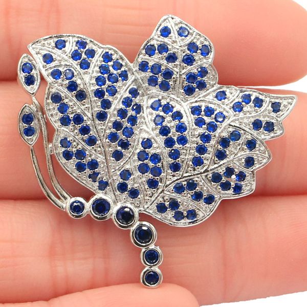 37x35mm shecrown big butterfly shape 6.1g white sapphire tanzanite wedding woman's silver brooch
37x35mm shecrown big butterfly shape 6.1g white sapphire tanzanite wedding woman's silver brooch