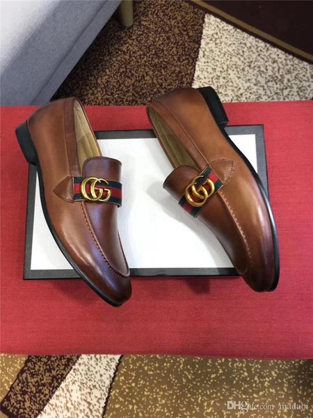 21ss oxford shoes for mens dress shoes men classic coiffeur formal leather shoes for men luxury brands zapatos de vestir hombre buty madal, Black
21ss oxford shoes for mens dress shoes men classic coiffeur formal leather shoes for men luxury brands zapatos de vestir hombre buty madal, Black