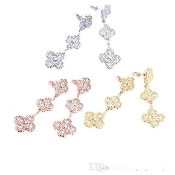 2020 silver earrings three flowers multi diamond earrings brand fashion luxury designer jewelry earrings
2020 silver earrings three flowers multi diamond earrings brand fashion luxury designer jewelry earrings