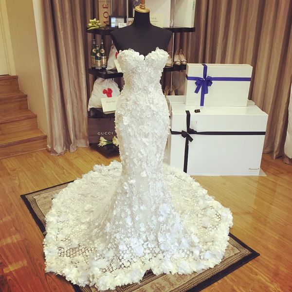 2020 new real image 3d appliqued wedding dresses mermaid sweetheart neckline beaded trumpet bridal gowns sweep train lace wedding dress 693, White
2020 new real image 3d appliqued wedding dresses mermaid sweetheart neckline beaded trumpet bridal gowns sweep train lace wedding dress 693, White
