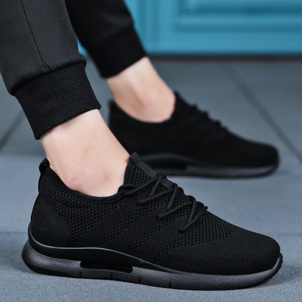 2019 spring summer men running shoes light weight classic lace up low-cut flyweather men sport shoes black walking sneakers
2019 spring summer men running shoes light weight classic lace up low-cut flyweather men sport shoes black walking sneakers