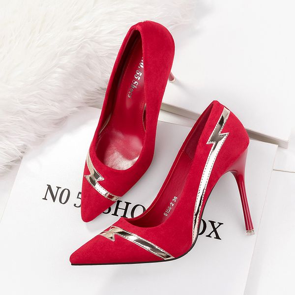 2020 spring and autumn fashion wedding pointed high heels nightclub red black women's single shoes stiletto shoes
2020 spring and autumn fashion wedding pointed high heels nightclub red black women's single shoes stiletto shoes