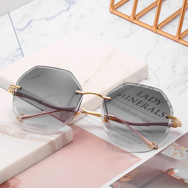 glasses diamond 2019 women retro cutting lens oversized frameless glasses metal clear uv400 ladies sun sunglasses eyewear fkrns, Slivery;brown
glasses diamond 2019 women retro cutting lens oversized frameless glasses metal clear uv400 ladies sun sunglasses eyewear fkrns, Slivery;brown