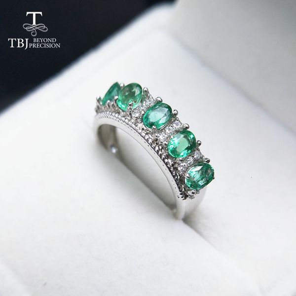 tbj,natural zambia green emerald precious gemstone ring in 925 sterling silver for women as anniversary gift with jewelry box cj191210, Slivery;golden
tbj,natural zambia green emerald precious gemstone ring in 925 sterling silver for women as anniversary gift with jewelry box cj191210, Slivery;golden