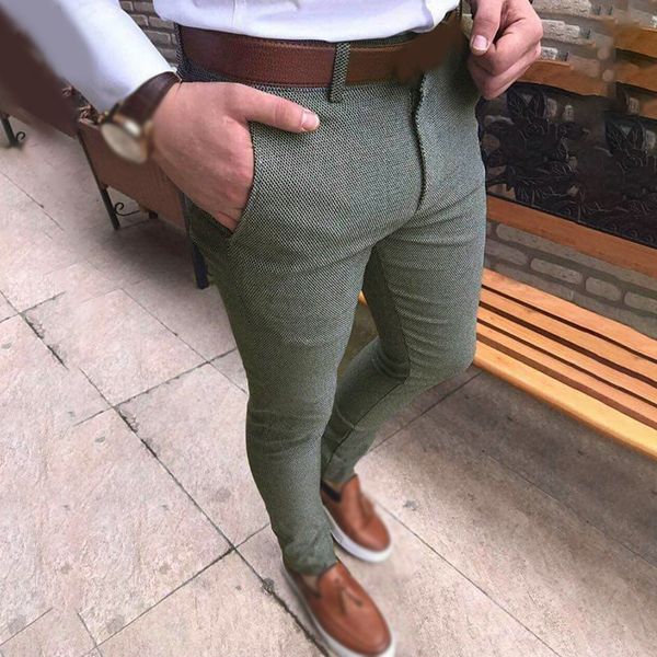 2020 men plaid trousers pants mid rise zipper pocket casual slim fit stylish, Black
2020 men plaid trousers pants mid rise zipper pocket casual slim fit stylish, Black