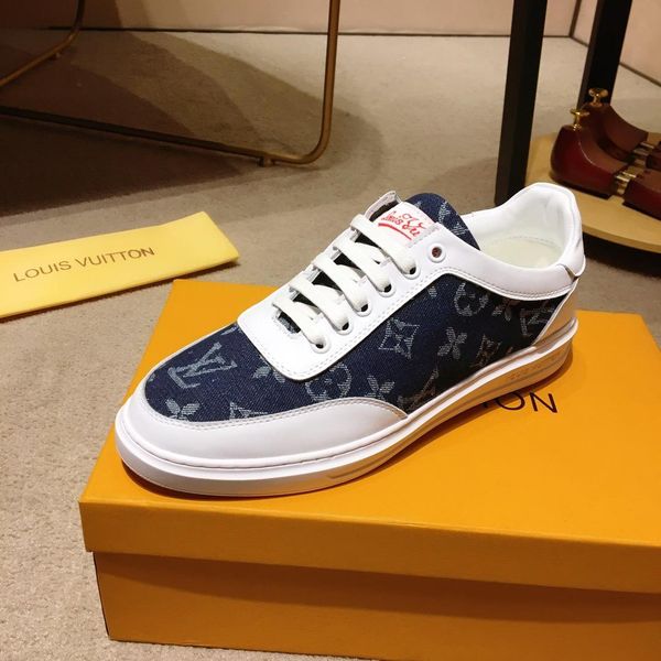 new luxury style men walking shoes lace up sport shoes designer outdoor jogging athletic shoes comfortable men sneakers ing, Black
new luxury style men walking shoes lace up sport shoes designer outdoor jogging athletic shoes comfortable men sneakers ing, Black