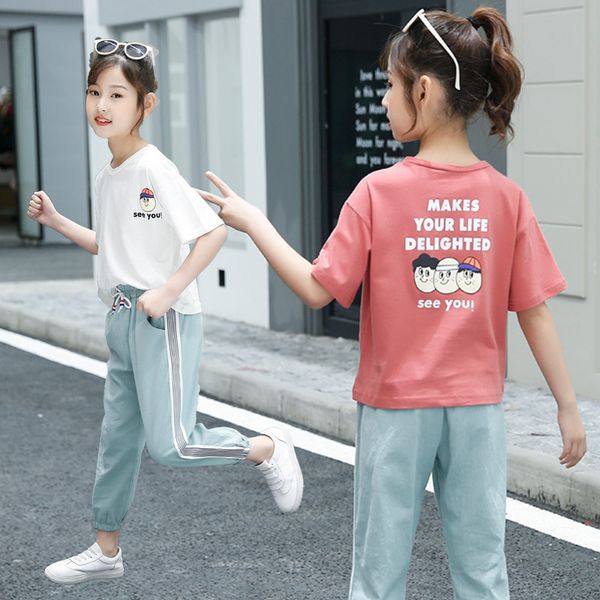 2020 cross-border girls' western style suit children's wear new summer dress little girls short sleeve jacket pants fashion, White
2020 cross-border girls' western style suit children's wear new summer dress little girls short sleeve jacket pants fashion, White