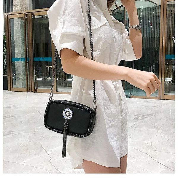 women's shoulder bag slant straddle bag new fashion fringe women's 2020 new korean versatile small square
women's shoulder bag slant straddle bag new fashion fringe women's 2020 new korean versatile small square