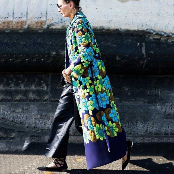 2019 autumn and winter new explosion models fashion retro literary style printed coat coat women, Black
2019 autumn and winter new explosion models fashion retro literary style printed coat coat women, Black