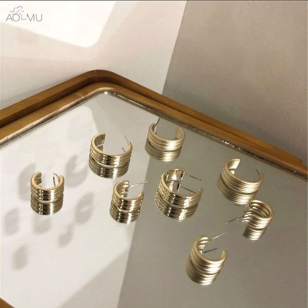 aomu s925 sterling silver pin geometric c-shaped metal gold bright matte loop earrings for women birthday gifts wedding party, Golden;silver
aomu s925 sterling silver pin geometric c-shaped metal gold bright matte loop earrings for women birthday gifts wedding party, Golden;silver