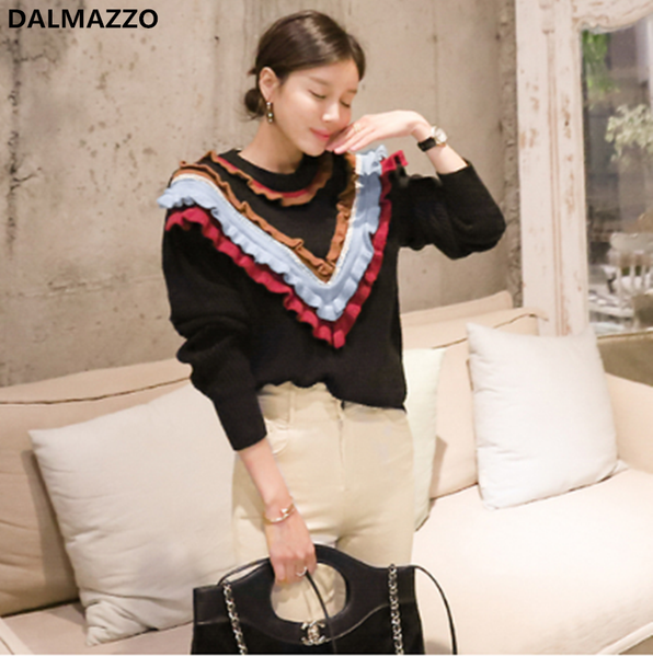 high-end designer women pullovers black knitted sweater 2019 winter womans stitching color wooden ear knit sweaters, White;black
high-end designer women pullovers black knitted sweater 2019 winter womans stitching color wooden ear knit sweaters, White;black