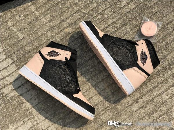 new 1 high og crimson tint girl basketball shoes 1s hyper pink men women authentic retro sports sneakers with box 555088-081 us 5.5-12
new 1 high og crimson tint girl basketball shoes 1s hyper pink men women authentic retro sports sneakers with box 555088-081 us 5.5-12