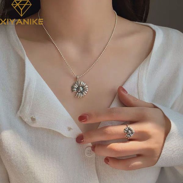 xiyanike 925 stamp silver color fashion cute daisy pendant necklace charm women thai silver jewelry elegant party accessories
xiyanike 925 stamp silver color fashion cute daisy pendant necklace charm women thai silver jewelry elegant party accessories