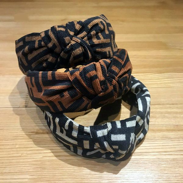 2020 мода стяжкой девушки vintage вязания витая knotted письмо стяжкой широкие ленты для волос головы аксессуары износ 3 цвета, Silver
2020 мода стяжкой девушки vintage вязания витая knotted письмо стяжкой широкие ленты для волос головы аксессуары износ 3 цвета, Silver