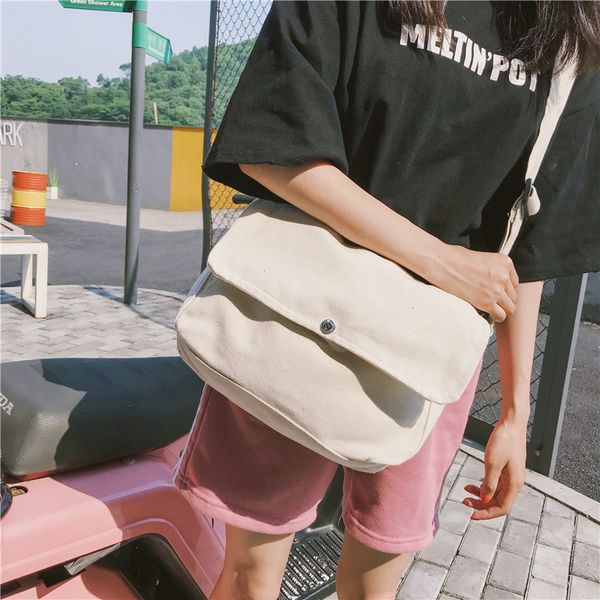 2020 женской мода весна новой корейская небольшой свежих литературных женщины мешок дикого canvas студенческого плеча сумка большая емкость
2020 женской мода весна новой корейская небольшой свежих литературных женщины мешок дикого canvas студенческого плеча сумка большая емкость