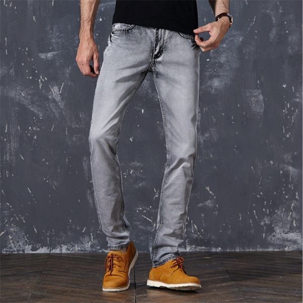 men plus size long pants trousers brand biker jean mens jeans classic retro nostalgia straight denim jeans fit four seasons, Blue
men plus size long pants trousers brand biker jean mens jeans classic retro nostalgia straight denim jeans fit four seasons, Blue