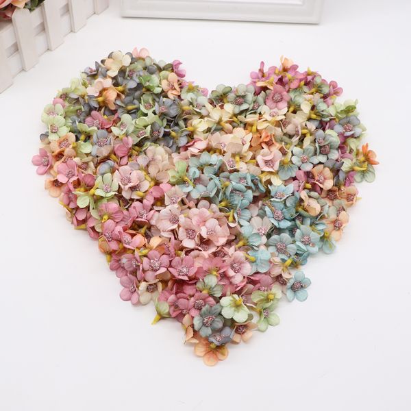 50pcs 2cm multicolor daisy flower heads mini silk artificial flowers for wreath scrapbooking home wedding decoration
50pcs 2cm multicolor daisy flower heads mini silk artificial flowers for wreath scrapbooking home wedding decoration