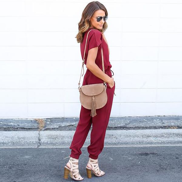 xiaguocai 2017 deep v women jumpsuits wine red boot cut chiffon female rompers fashion clothing g45 35, Black;white
xiaguocai 2017 deep v women jumpsuits wine red boot cut chiffon female rompers fashion clothing g45 35, Black;white