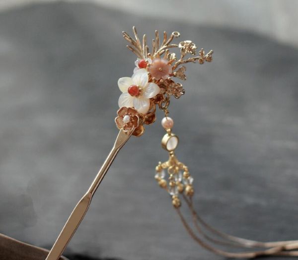 handmade pearl shell hairpin hair clasp chinese traditional style hair sticks pins picks fit for hanfu daily cosplay classical, Golden;white
handmade pearl shell hairpin hair clasp chinese traditional style hair sticks pins picks fit for hanfu daily cosplay classical, Golden;white
