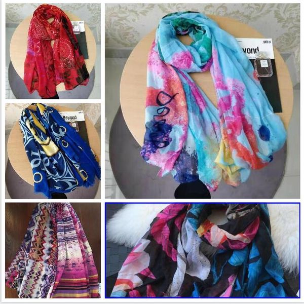 2019 fashion desiguers brand women summer scarf spain floral shawl ladies print wrap scarve, Blue;gray
2019 fashion desiguers brand women summer scarf spain floral shawl ladies print wrap scarve, Blue;gray