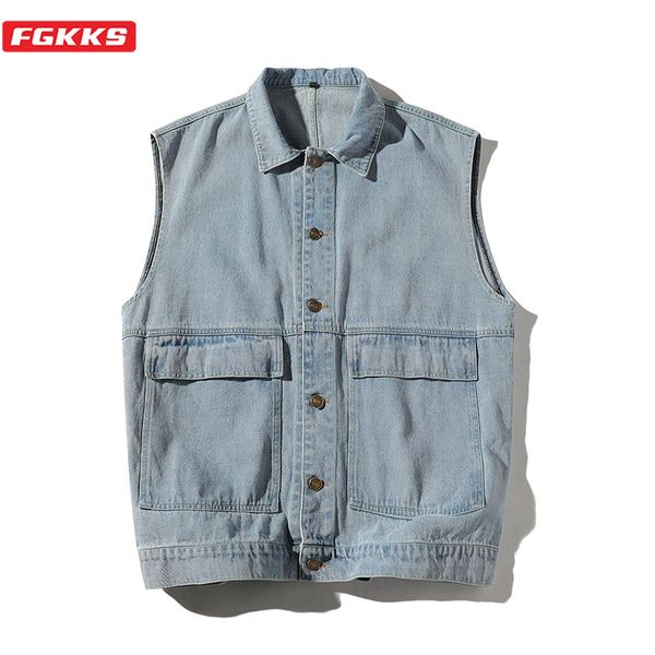 fgkks spring new men denim vest coats fashion brand men's hip hop solid color vest simple sleeveless jacket male, Black;white
fgkks spring new men denim vest coats fashion brand men's hip hop solid color vest simple sleeveless jacket male, Black;white
