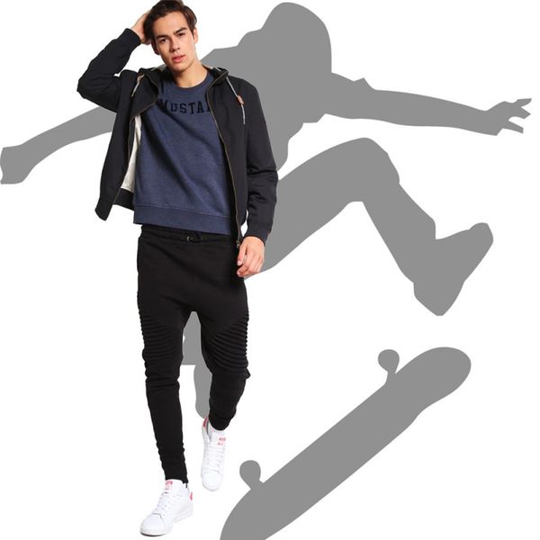 autumn winter sports pencil pants men casual style cotton slimming trousers jogging fitness sportswear apparel clothing, Black;green
autumn winter sports pencil pants men casual style cotton slimming trousers jogging fitness sportswear apparel clothing, Black;green