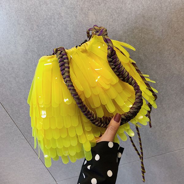 элегантный женщина кисточка tote мешок 2019 лето нового качества пвх женщины конструктор сумка путешествие плечо сумка bolsos mujer
элегантный женщина кисточка tote мешок 2019 лето нового качества пвх женщины конструктор сумка путешествие плечо сумка bolsos mujer