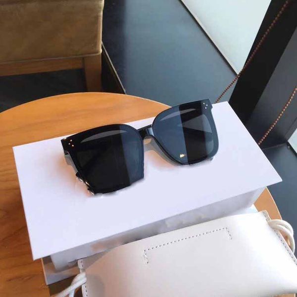 2020 new arrival round sunglasses retro men women design sunglasses vintage coating mirrored uv400 her, White;black
2020 new arrival round sunglasses retro men women design sunglasses vintage coating mirrored uv400 her, White;black
