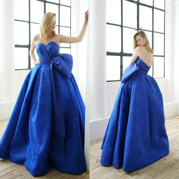 2019 royal blue evening gowns sweetheart a line lace big bow floor length gorgeous prom dress custom made formal party dress, Black;red
2019 royal blue evening gowns sweetheart a line lace big bow floor length gorgeous prom dress custom made formal party dress, Black;red