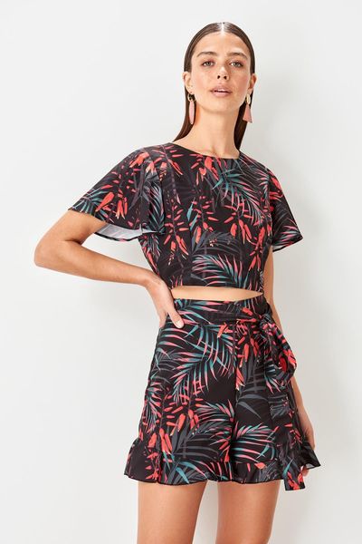 trendyol multi color her lacing detailed shorts twoss19eh0179, White;black
trendyol multi color her lacing detailed shorts twoss19eh0179, White;black