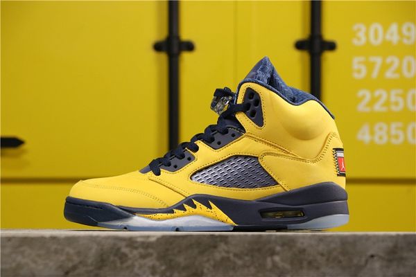 aj 5 5s j5 sp michigan cq9541-704 air jumpman 2019 men sports basketball shoe mens sneakers shoes women boots running casual new
aj 5 5s j5 sp michigan cq9541-704 air jumpman 2019 men sports basketball shoe mens sneakers shoes women boots running casual new