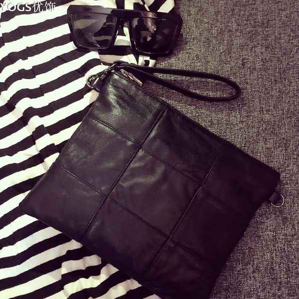 hand-made leather envelopes ladies'and gentlemen's envelopes hand-held bags large-capacity soft leather hand-held bags busines
hand-made leather envelopes ladies'and gentlemen's envelopes hand-held bags large-capacity soft leather hand-held bags busines