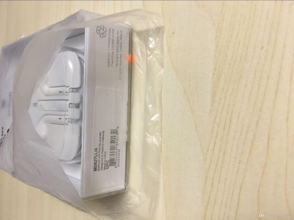 50pcs Original Quality headset in-ear headphones earphone With Remote Mic for iphone 5 5s 6 6S plus with retail packing DHL free shipping.
50pcs Original Quality headset in-ear headphones earphone With Remote Mic for iphone 5 5s 6 6S plus with retail packing DHL free shipping.