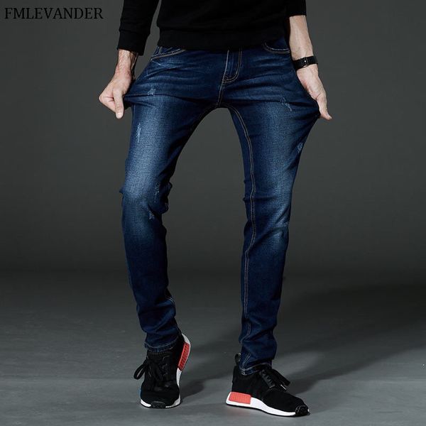 plus size 46 men jeans fashion blue jeans pencil pants stretch denim skinny homme
plus size 46 men jeans fashion blue jeans pencil pants stretch denim skinny homme